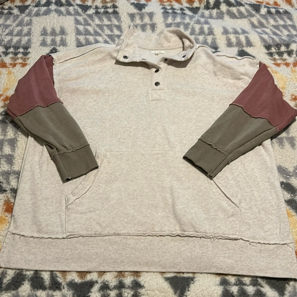 Maurice’s Sweatshirt